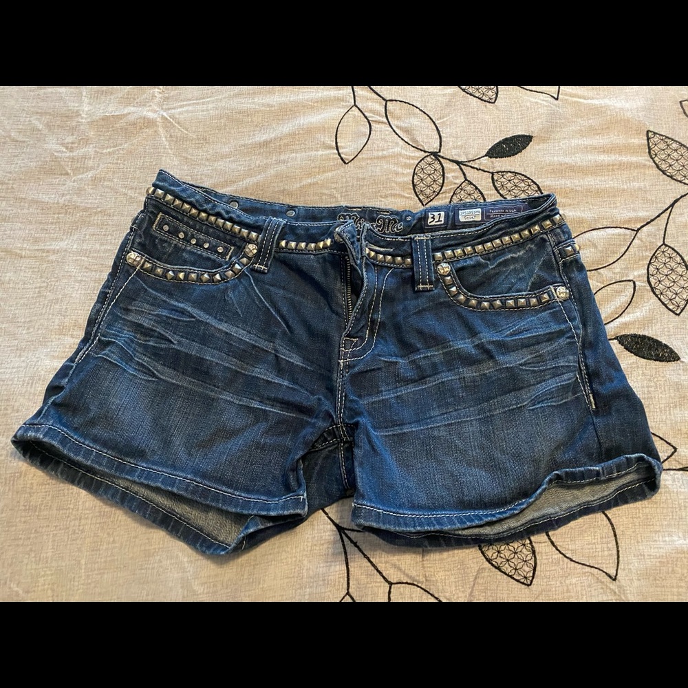 Miss Me Shorts